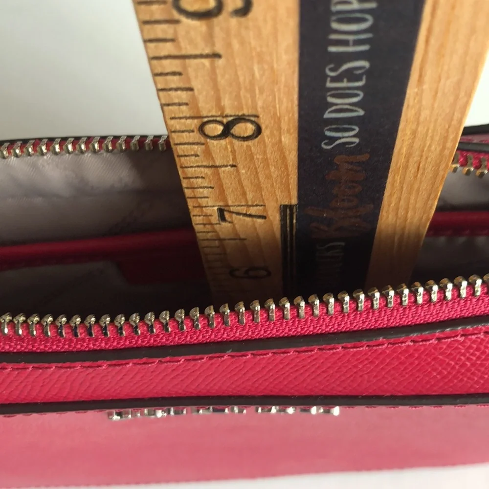 Michael Kors Jet Set Crossbody Raspberry Pink Red Leather MK Crossbo